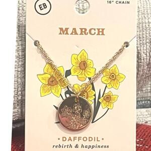 NWT -‎ March birth flower necklace featuring a daffodil pendant on a 16" chain.